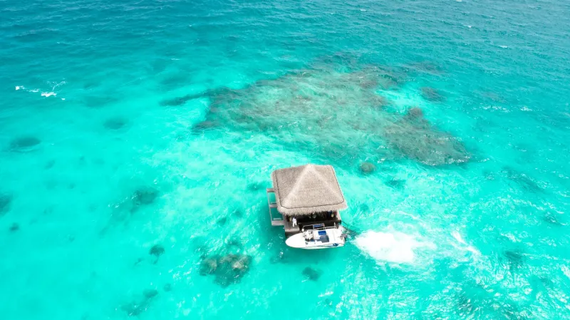 Sovereign Shores: Why America's Wealthiest Travelers Are Renting Entire Islands